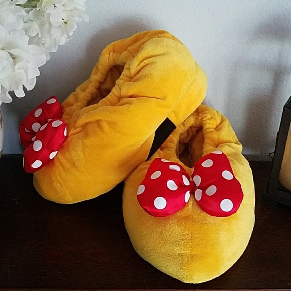 minnie mouse heel slippers